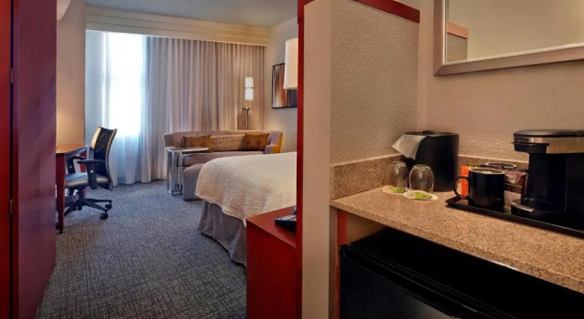 Номер Standard Courtyard by Marriott St. Petersburg Downtown