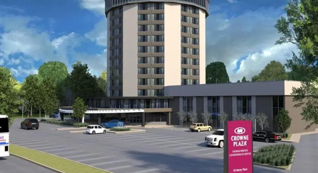 Полулюкс Crowne Plaza Saddle Brook by IHG