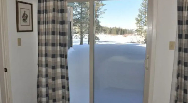 Luxurious 2 Bedroom Base Camp Condo - Steps from Kirkwood Village condo, Забронировать База отдыха Кирквуд штат Калифорния, рядом с The Wall