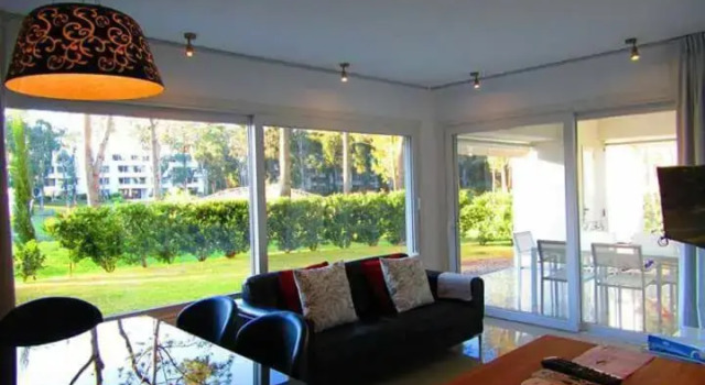 Green Park Solanas Departamento en PB hasta 5 personas con Parrillero, Забронировать Отель Solanas 