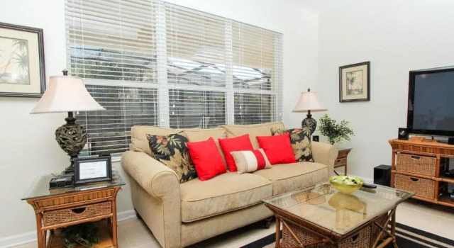 Коттедж с 6 комнатами Villa 2505 Archfeld Windsor Hills
