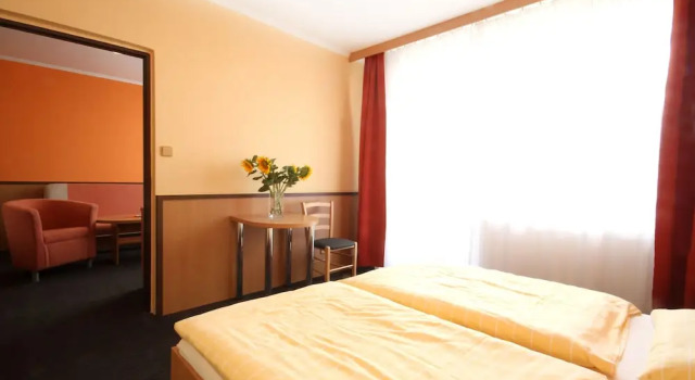 Апартаменты Superior Hotel Strážnice