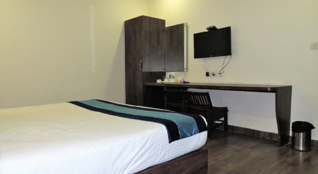 Elegance Suites, Забронировать Отель Недорогие отели Лакхнау, рядом с Singapore Mall, недорого