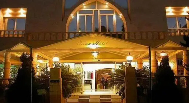 GuestHost - Villa Borghese & Villa Albani Apt, Забронировать Вилла Коттеджи Рима, рядом с Универмаг La Rinascente, Коттедж