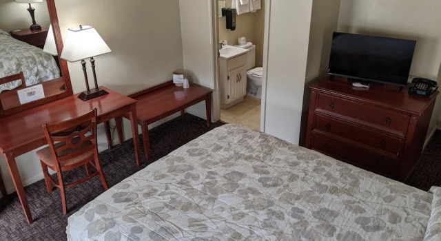 Номер Economy Hi-Lo Motel, Cafe and RV Park Mount Shasta Area