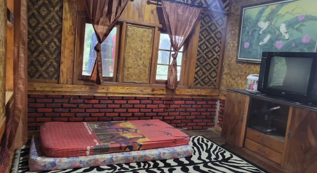 EXPRESS O 92345 Villa Bidadari, Buchen Sie Villa Villen in Sawah, Villa