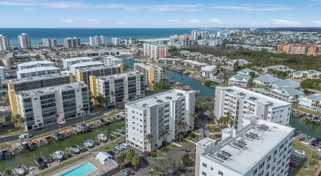Номер Standard Casa Marina 432 Newly Remodeled, Water View 2 Bedroom Condo