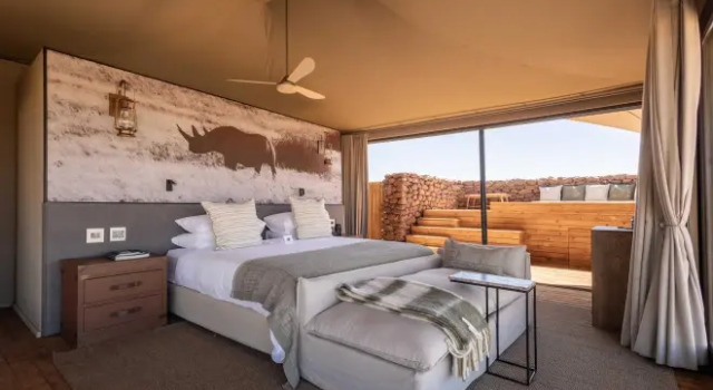 Wilderness Desert Rhino Camp, Rezervați Hotel Hoteluri de 3 stele în Palmwag Concession, 3*