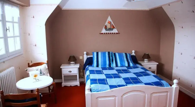 Tal Er Mor, Rezerwuj Hotel Ploemeur 