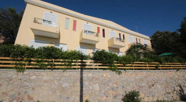 Point Twins Apartments