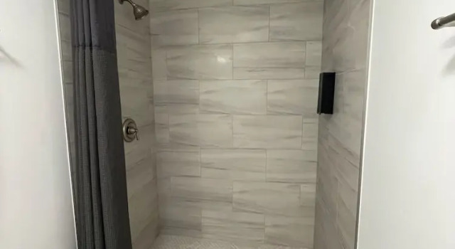 Люкс Deluxe Stone Creek Inn