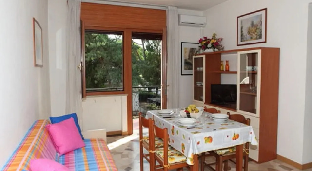 Апартаменты с 2 комнатами с балконом Villa Flora