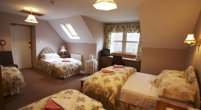 Edencoille Guest House, Забронировать Гостевой дом Гостевые дома Кинлохливен, Гостевой дом