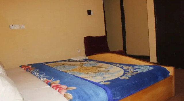 Kenfeli International Palmbeach Hotel, Prenota Hotel Hotel a Kaduna con colazione, Colazione