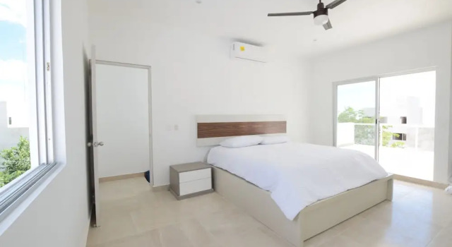 House in Cancun Near to the Airport, in a Family Neighborhood, Prenota Casa vacanze Hotel a Quintana Roo con parcheggio, Parcheggio
