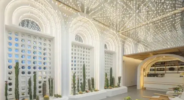Dali Jumo High-end Light Luxury Homestay (Gucheng Nanmen Branch), Prenota Hotel Hotel a da con parcheggio, Parcheggio