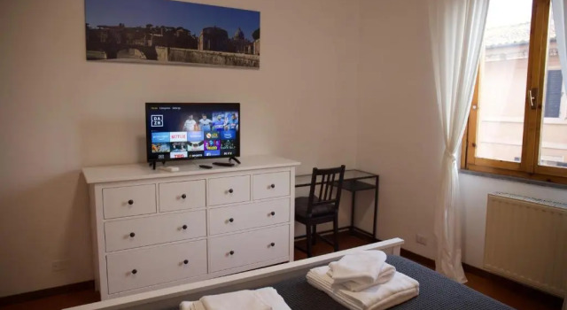 Vista Cupola House, Prenota Hotel Aurelio Roma
