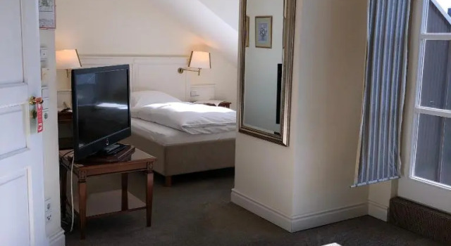 Полулюкс Hotel Scherf