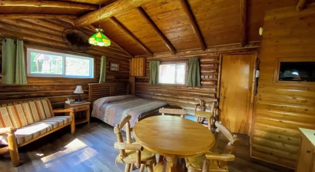 Семейное шале с 2 комнатами с балконом Kan-à-Mouche Pourvoirie Auberge et Chalets