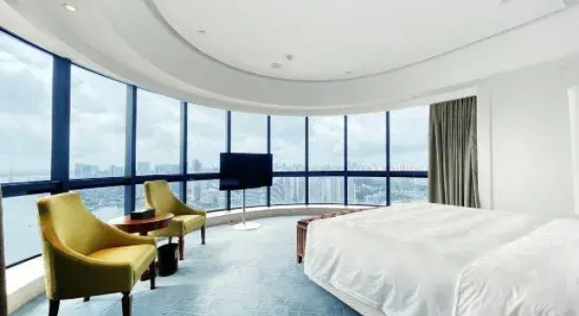 Люкс Grand с видом на море LN Garden Hotel, Zhanjiang