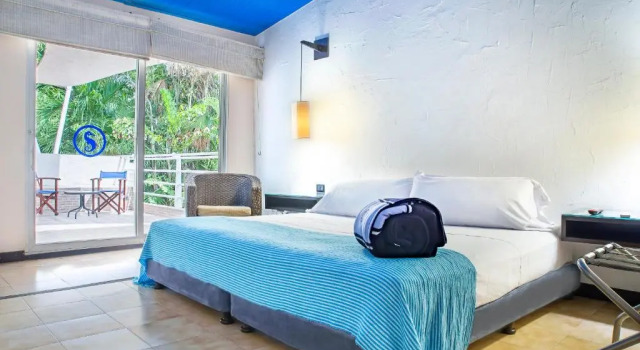Номер Deluxe Hotel Santorini Express y Cabañas