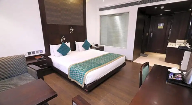Номер Executive HOTEL GODWIN DELUXE NEAR CONNAUGHT PLACE Offers FREE AIRPORT PICKUP