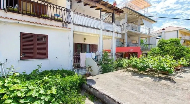 Bepoto - Family Apartment With Terrace - A1