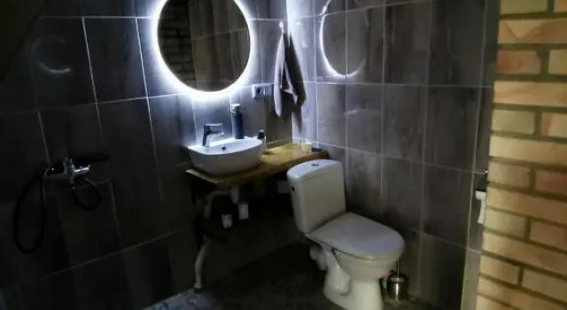 Two story tiny house, Забронировать Отель Отели в центре Вентспилса, в центре