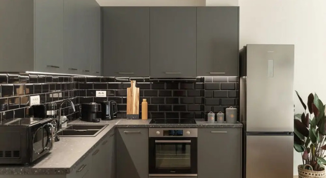 Saint Matthew Central Apartment by Senaon