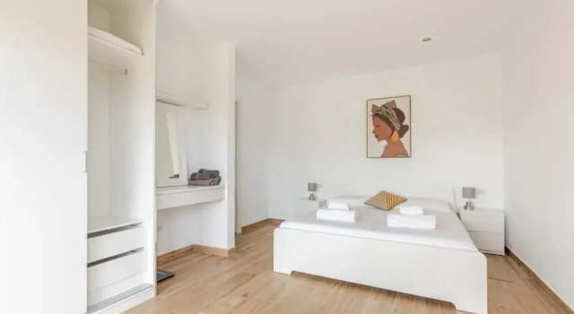 Apartamento en complejo residencial con piscina