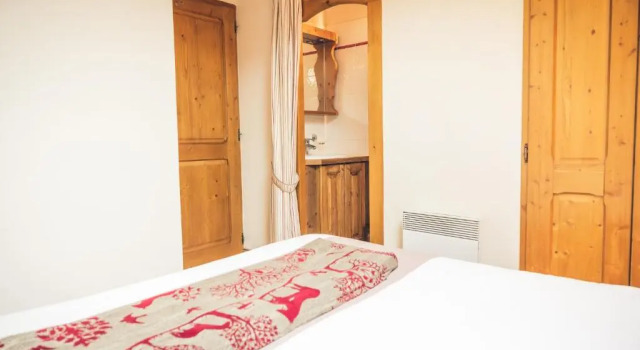 Le Serre D'or, grand appartement au pied des pistes de ski, Забронировать Апартаменты/квартира Сен-Шафре Сер Шевалье