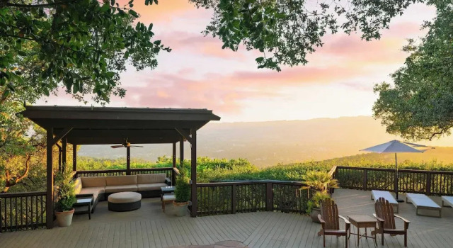 Sonoma Skyhouse by Avantstay Pool, Sauna, Hot Tub & Stunning Valley Views, Забронировать Гостевой дом Гостевые дома Сонома, Гостевой дом