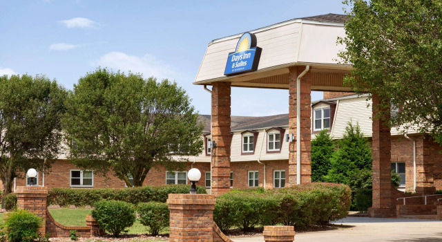 Days Inn and Suites by Wyndham Sikeston, Réserver Hôtel Sikeston Missouri