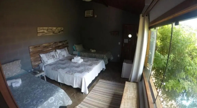 Четырёхместный номер Standard Guesthouse Casa da Aroeira