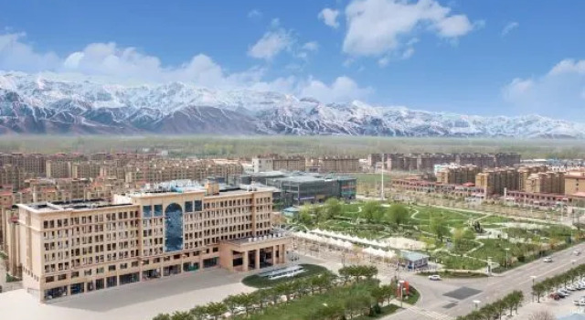 Xinyuan Nalati International Hotel, Prenota Hotel Hotel a Xinjiang con parcheggio, Parcheggio