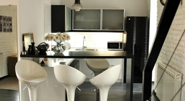 Modern Loft in Old Town, Забронировать Отель Тбилиси Регион Тбилиси, рядом с Концертный зал Тбилиси