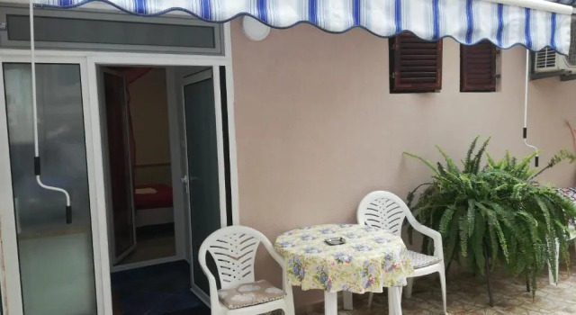 Апартаменты Цокольный этаж Apartments Familia