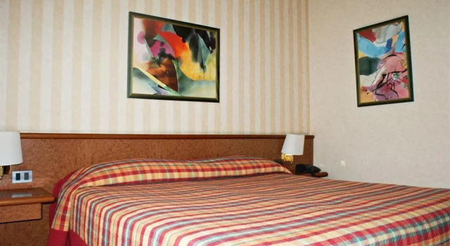 Meditur Hotel Torino, Book Hotel Moncalieri Piedmont