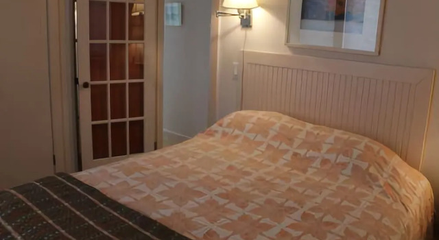 Bayberry Cove Cottage - Two Bedroom Cottage, Забронировать Дом для отпуска Отели Мэна с парковкой, Парковка