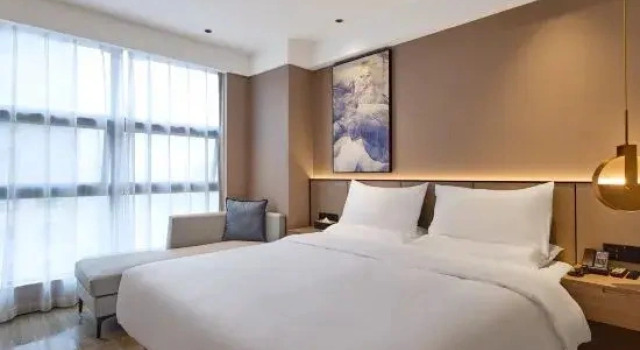 Люкс Starway Hotel (Tongchuan High-speed Railway Station Branch))