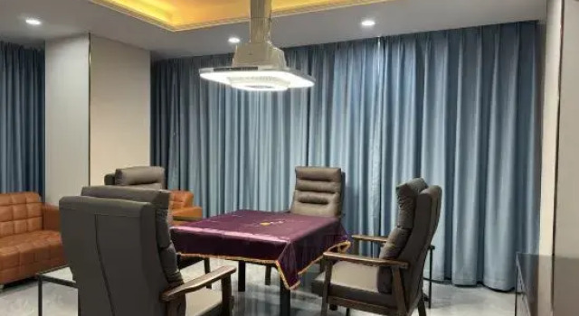 Люкс Deluxe Huazhou Huyanwan Chain Hotel Shangjie Branch