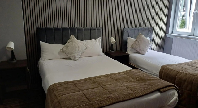 Kings Park Hotel
