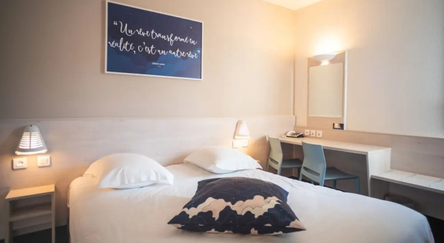Номер Standard ACE Hôtel Lyon Vénissieux Parc des Expositions