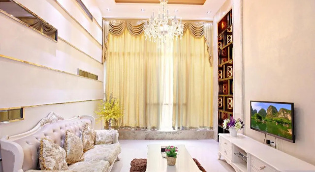 Кровать в общем номере South & North International Apartment Beijing Road