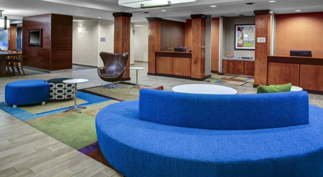 Fairfield Inn & Suites by Marriott - Emporia, Забронировать Отель Эмпория Виргиния