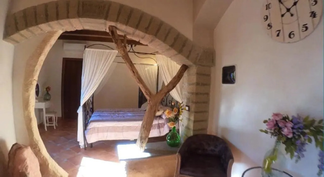 Люкс Deluxe Il Giardino dei Flintstones B&B