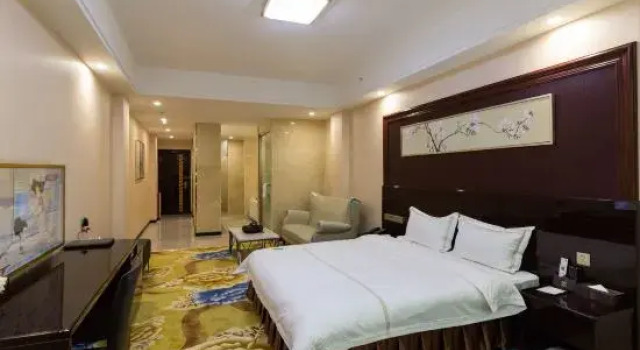 Люкс Business Holyworld Hotels