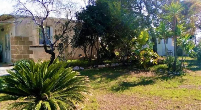 House With one Bedroom in Lampedusa, With Wonderful sea View, Enclosed Garden and Wifi - 1 km From the Beach