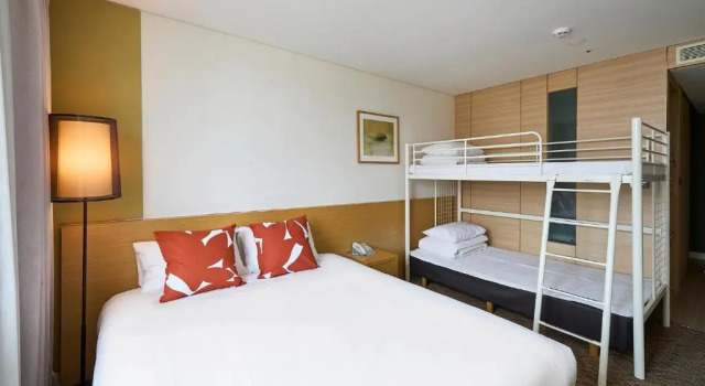 Двухместный семейный номер Standard Jeju Central City Hotel