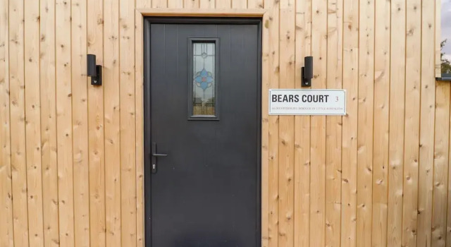 Bears Court Barn 3